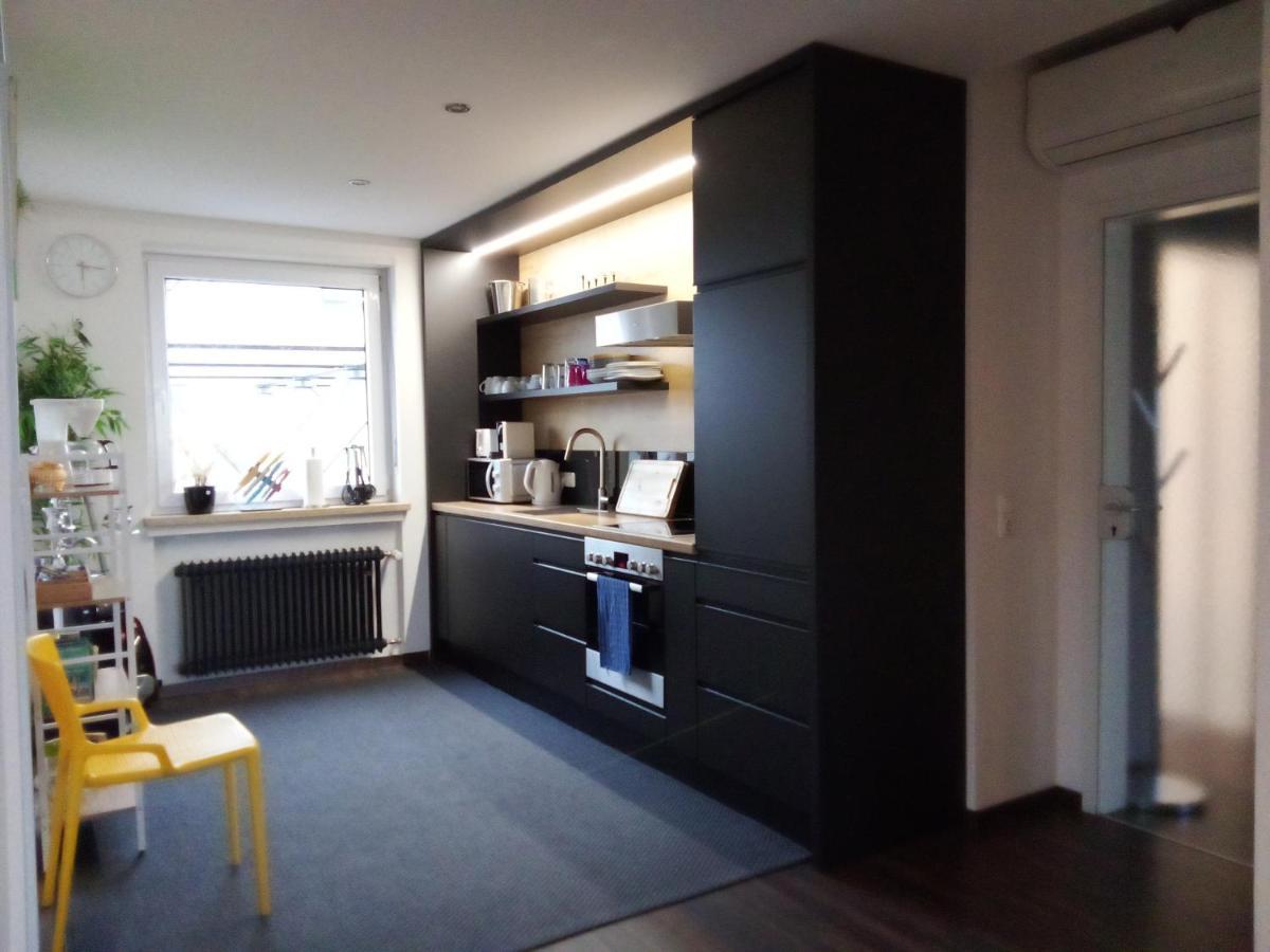 Apartments - Geraeumige 95 Qm Mit Balkon Augsburg Eksteriør billede